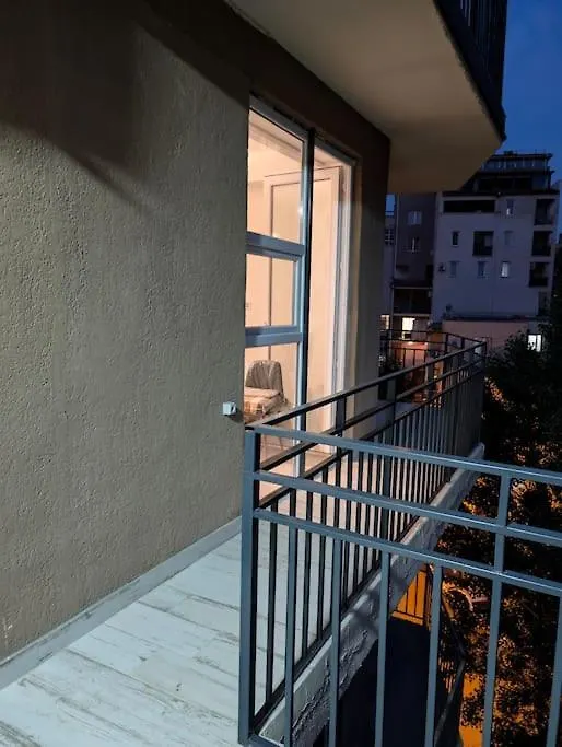 Cosy Apartment With Two Terraces Tiflis