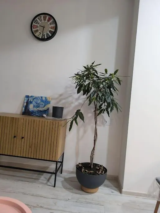 Cosy Apartment With Two Terraces Tiflis