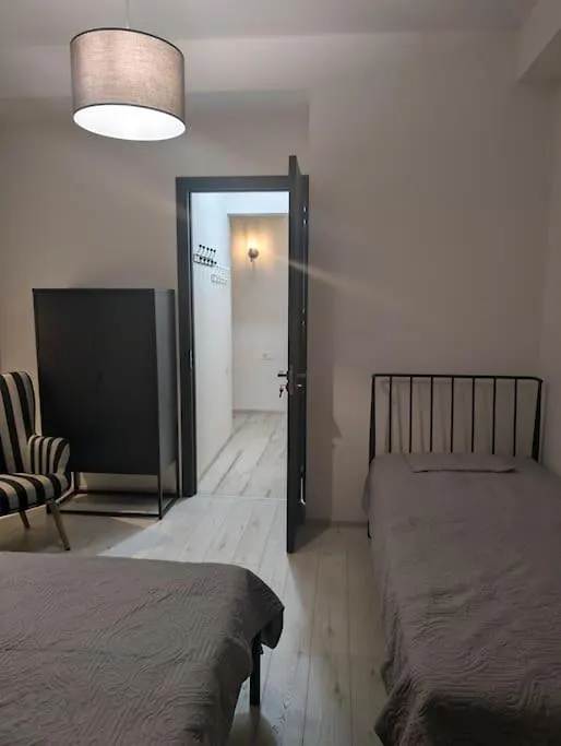 Cosy Apartment With Two Terraces Tiflis